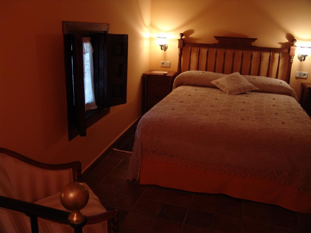 Apartamentos La Columna Chinchón Dış mekan fotoğraf